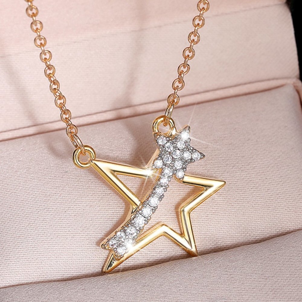 🎁Crystal Clear Micro Pave Hollow 14K Gold Plated Star Pendant Necklace,MARR9009